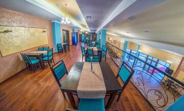 Фотографии Отель Hotel Coral г. Valea Lupului (Румыния) №3 Фото Отель Hotel Coral г. Valea Lupului 3